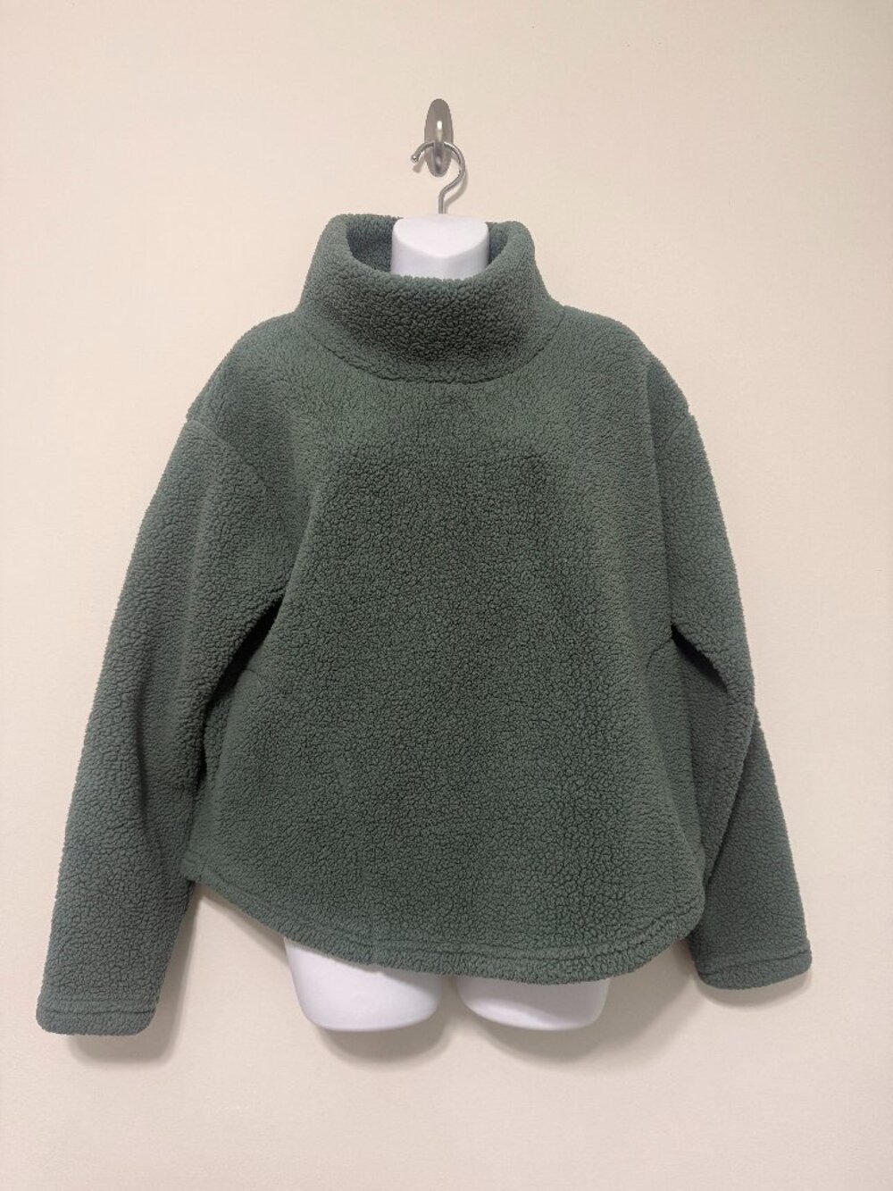 Sage Green Sherpa Teddy Fleece Cowl Neck Pullover Size L - Picture 2 of 8